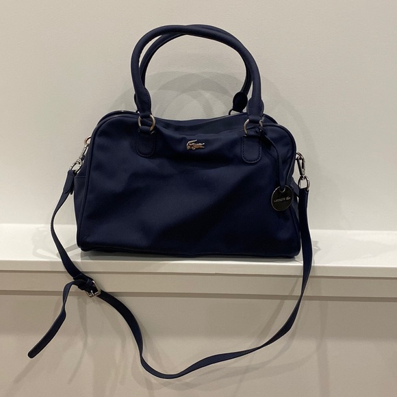 Lacoste crossbody bag with strap - Picture 1 of 9